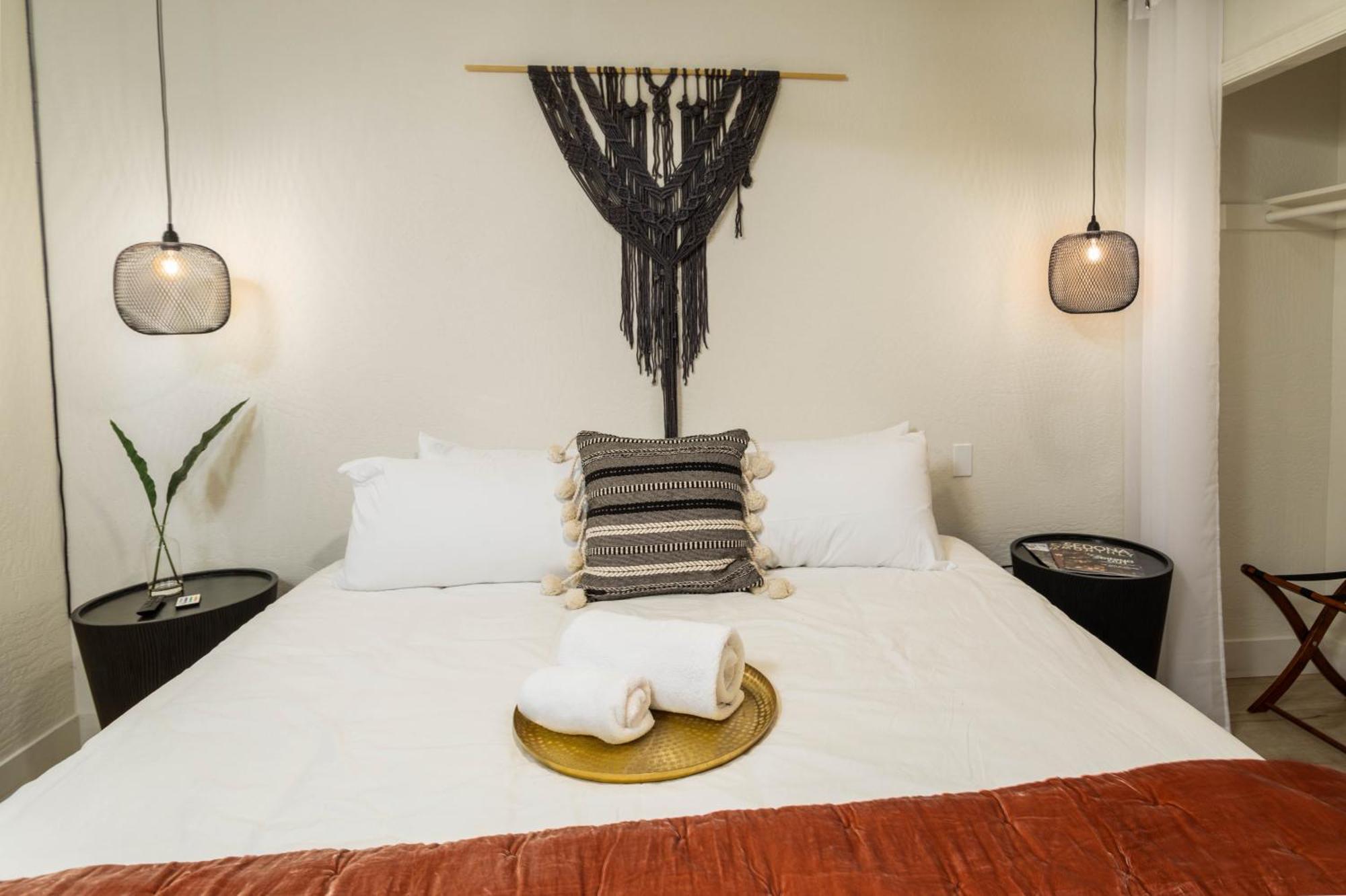 Holiday home Luxe Boutique-style W/indoor Hot Tub Sedona